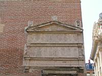 Toulouse, Le Donjon du Capitole, inscription ancienne